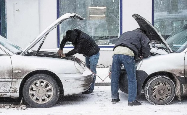 как завести автомобиль в мороз фото