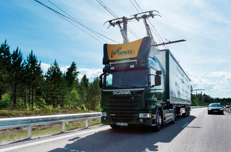 В Швеции появилась опытная трасса eHighway для электрогрузовиков
